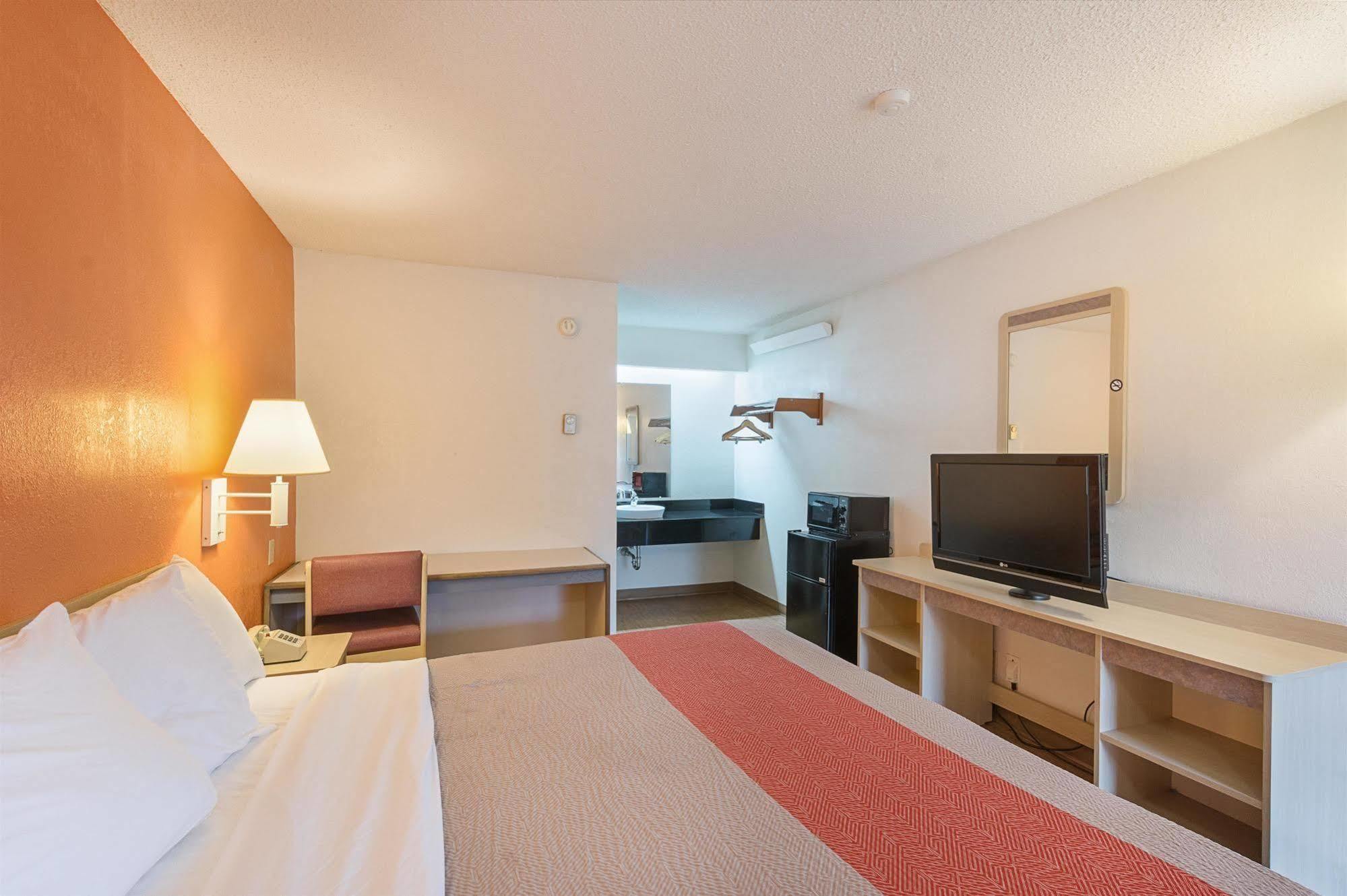 Motel 6-Charlotte, Nc - Coliseum Exterior foto